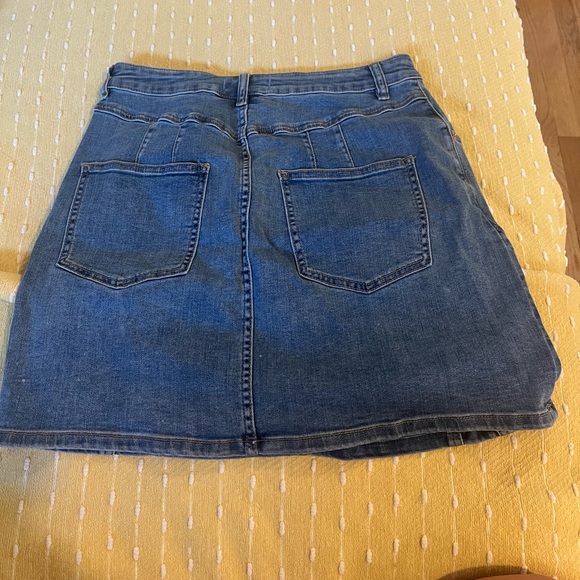 Free people jean skirt - Picture 2 of 4